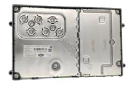 Land Rover Amplifier - Audio System LR172886 - Image 3